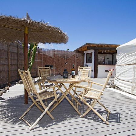 Finca De Arrieta Village - Yurts And Stone Cottages - Shared Pool - Walking Distance To Arrieta Beach - Eco Friendly Tabayesco Zewnętrze zdjęcie