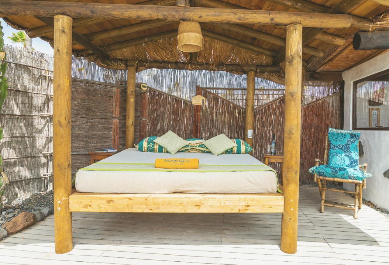 Finca De Arrieta Village - Yurts And Stone Cottages - Shared Pool - Walking Distance To Arrieta Beach - Eco Friendly Tabayesco Zewnętrze zdjęcie