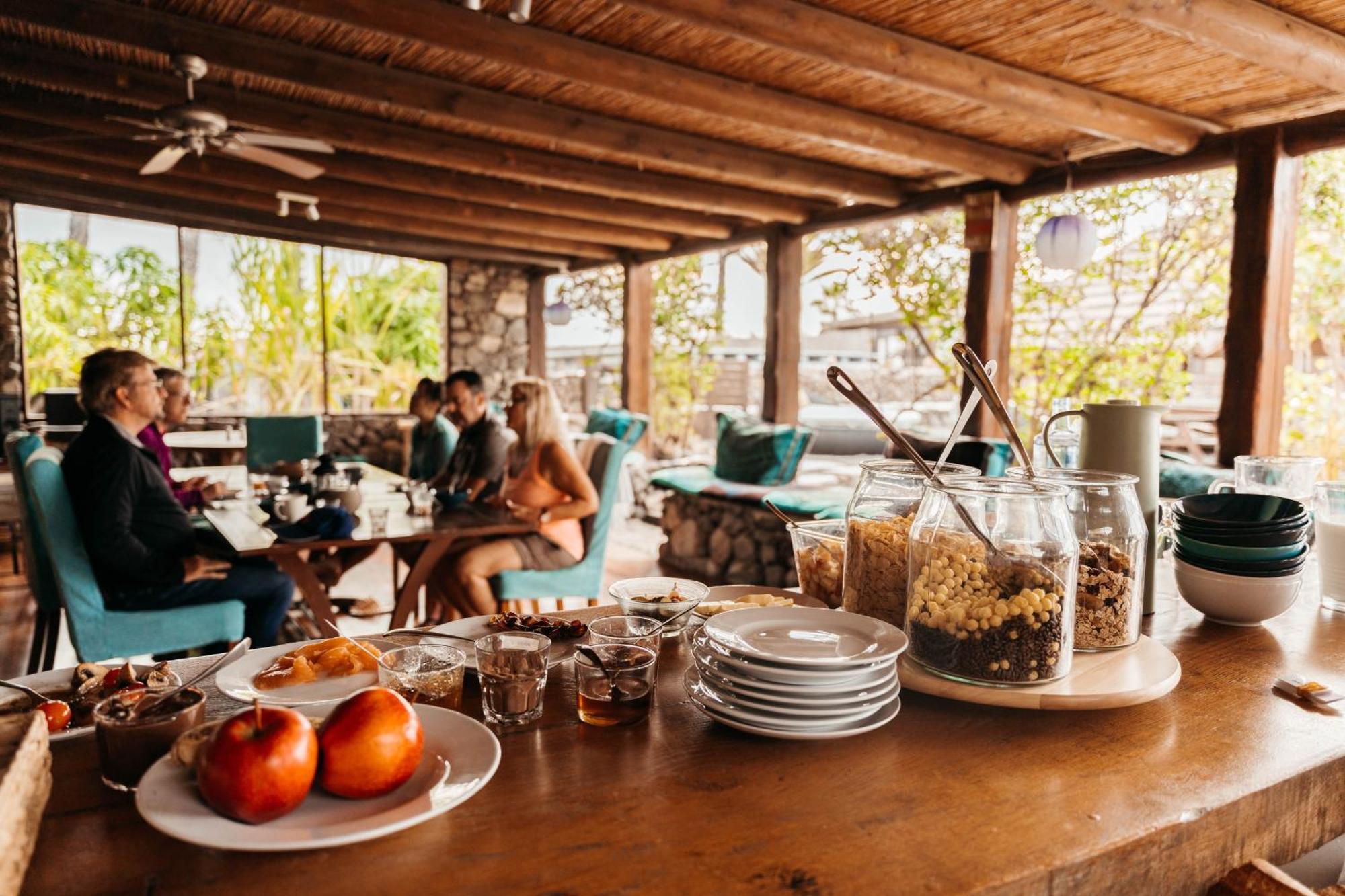 Finca De Arrieta Village - Yurts And Stone Cottages - Shared Pool - Walking Distance To Arrieta Beach - Eco Friendly Tabayesco Zewnętrze zdjęcie