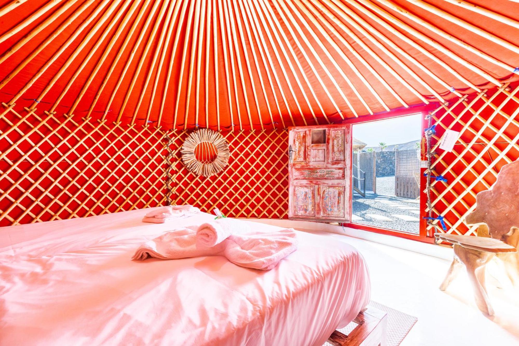 Finca De Arrieta Village - Yurts And Stone Cottages - Shared Pool - Walking Distance To Arrieta Beach - Eco Friendly Tabayesco Zewnętrze zdjęcie
