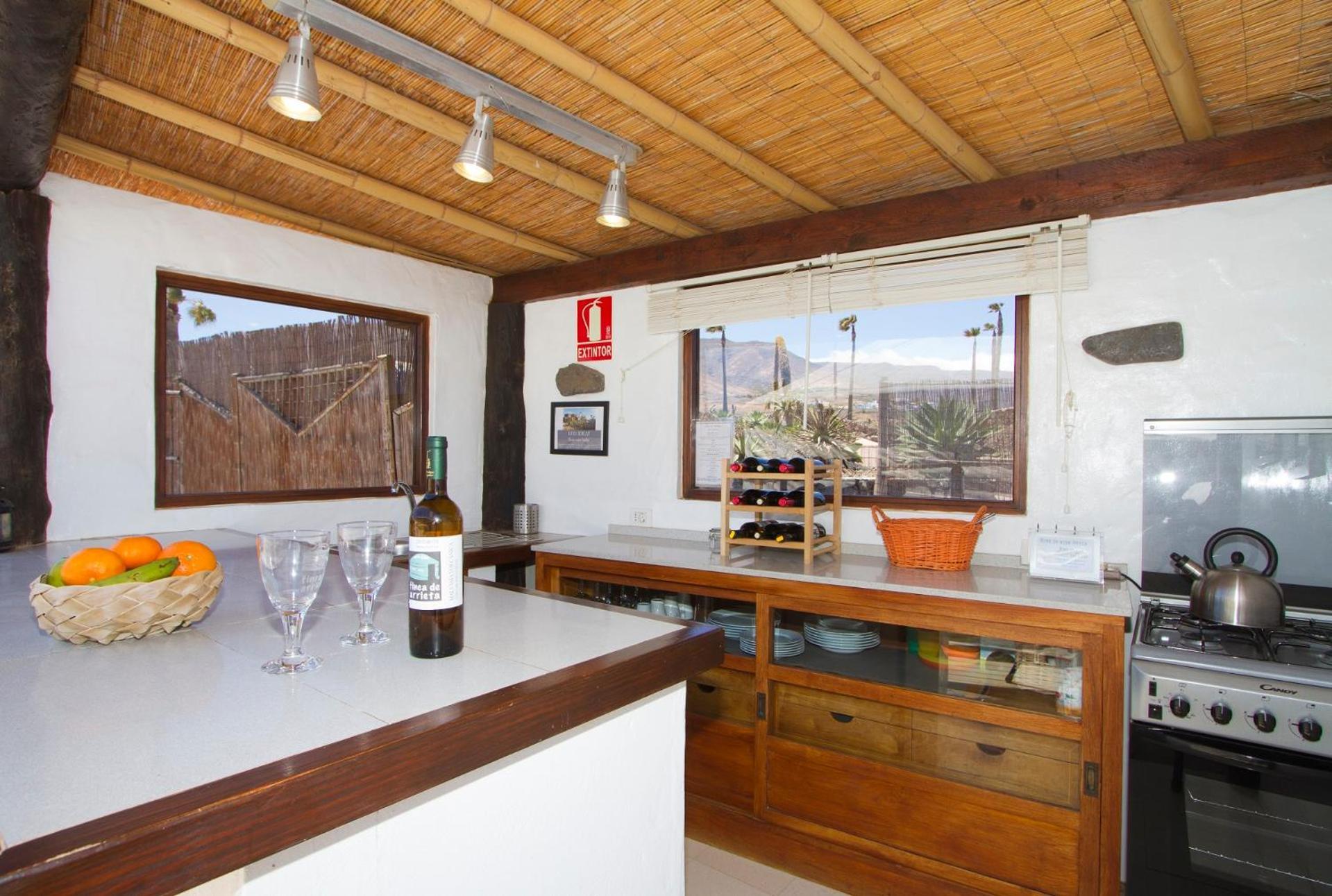 Finca De Arrieta Village - Yurts And Stone Cottages - Shared Pool - Walking Distance To Arrieta Beach - Eco Friendly Tabayesco Zewnętrze zdjęcie