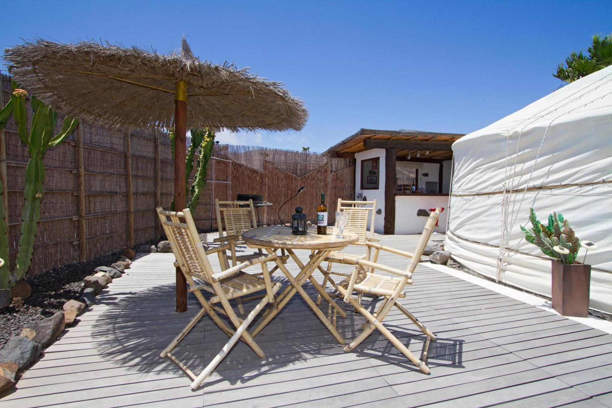 Finca De Arrieta Village - Yurts And Stone Cottages - Shared Pool - Walking Distance To Arrieta Beach - Eco Friendly Tabayesco Zewnętrze zdjęcie
